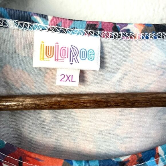 NEW LulaRoe Gigi Top Size 2XL - Picture 6 of 6